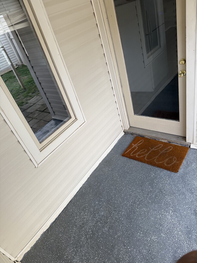 property at 403 Hobbs Rd SE