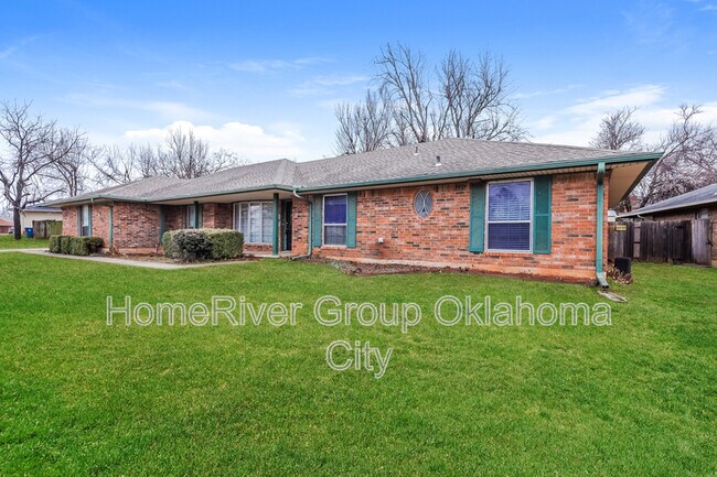 3724 Rolling Ln in Midwest City, OK - Building Photo - Building Photo