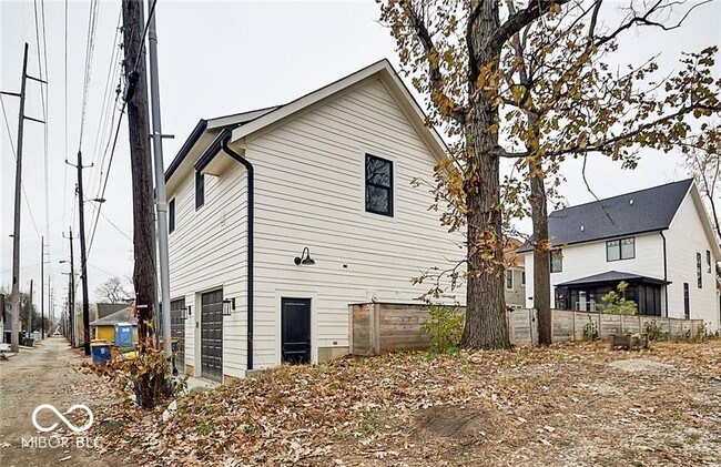 property at 1925 N New Jersey St