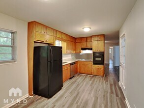 626 Emerald Dr in Villa Rica, GA - Building Photo - Building Photo