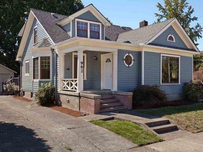 property at 243 NW 10th St