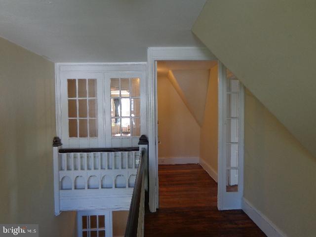 25 Montrose Ave in Bryn Mawr, PA - Building Photo - Building Photo