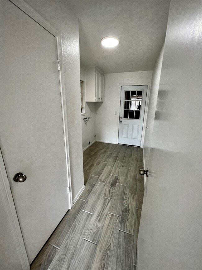 4030 Thistledown Dr in Pasadena, TX - Building Photo - Building Photo