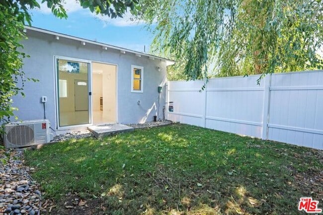 property at 5307 1/2 Don Pio Dr