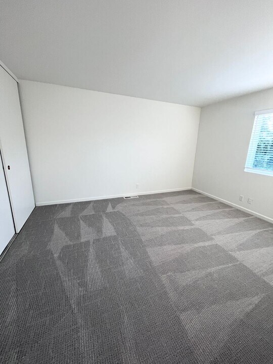 170 Upper Via Casitas in Larkspur, CA - Building Photo