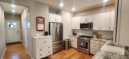 25 Angel Pt Cir in Goffstown, NH - Building Photo - Building Photo