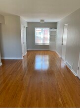 6219 Nagel Ave, Unit 2S in St. Louis, MO - Foto de edificio - Building Photo