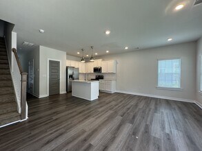 681 W Vincent Dr in Athens, GA - Building Photo - Building Photo