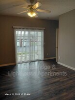 1101 Foghorn Dr in Jeffersonville, IN - Building Photo