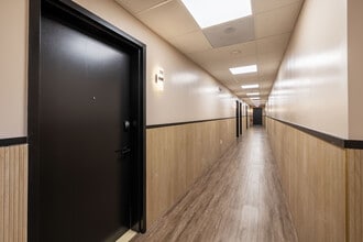 90 Swan in Albany, NY - Building Photo - Interior Photo