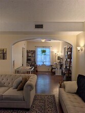 3119 Tom Green St in Austin, TX - Foto de edificio - Building Photo