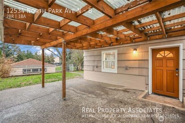 12534 N Park Ave N in Seattle, WA - Foto de edificio - Building Photo