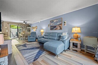 4001 S Beneva Rd in Sarasota, FL - Building Photo - Building Photo