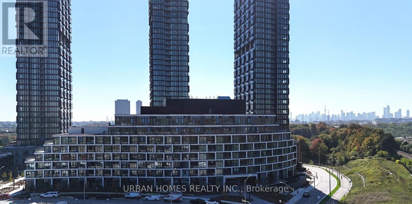 1 Kyle Lowry Rd in Toronto, ON - Building Photo