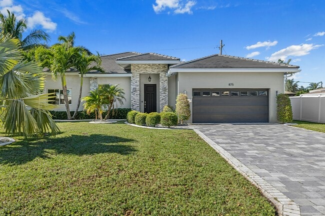 property at 875 SE 13th Ave