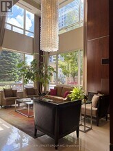 2 Rean Dr in Toronto, ON - Building Photo - Building Photo