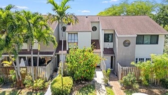 344 City View Dr in Fort Lauderdale, FL - Building Photo