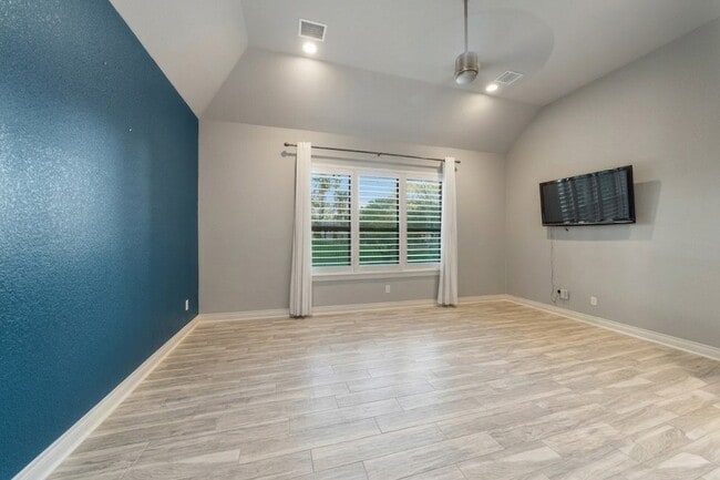 199 Springs Edge Dr in Montgomery, TX - Building Photo - Building Photo