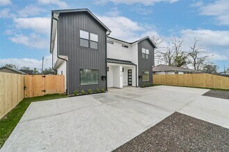 416 Parker Rd-Unit -A in Houston, TX - Building Photo - Building Photo