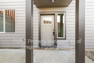 2659 NE Justus Ave in Estacada, OR - Building Photo - Building Photo