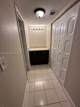 7980 N French Dr in Pembroke Pines, FL - Building Photo - Building Photo