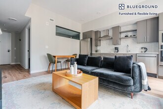 3275 Washington Blvd in Arlington, VA - Foto de edificio - Building Photo