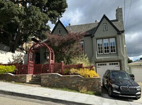 621 Calmar Ave in Oakland, CA - Building Photo