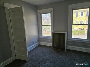 154 Plaza Ave in Waterbury, CT - Building Photo - Building Photo