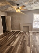 2402 E Randolph Ave in Enid, OK - Building Photo - Building Photo