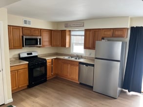 1415 Hackberry Ln in Machesney Park, IL - Building Photo - Building Photo