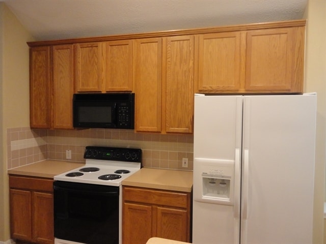 property at 15 Camber Pine Pl