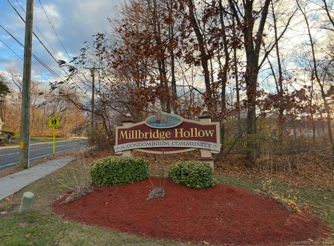 20 Prospect St in Manchester, CT - Building Photo - Building Photo