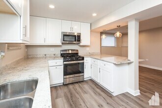 2732 N Monticello Ave-Unit -G in Chicago, IL - Building Photo - Building Photo