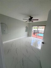 14899 SW 176th St in Miami, FL - Building Photo - Building Photo