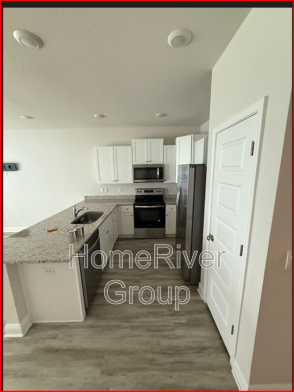 1019 McLaren Cir in Fort Walton Beach, FL - Building Photo - Building Photo