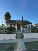 1003 Clement St in Los Angeles, CA - Building Photo