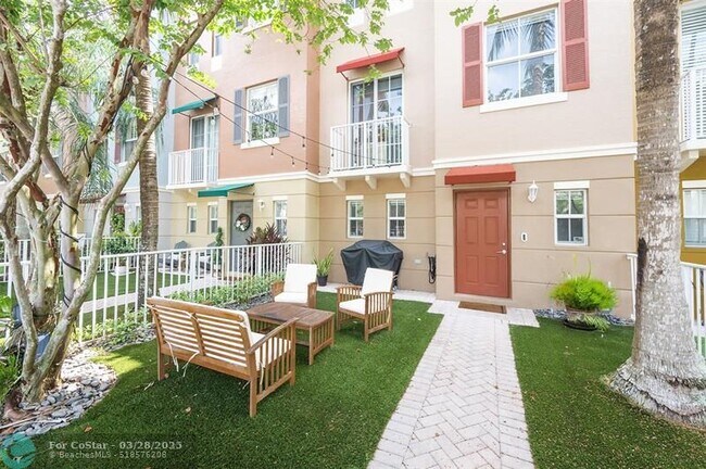 540 NE 7th Ave in Fort Lauderdale, FL - Building Photo - Building Photo