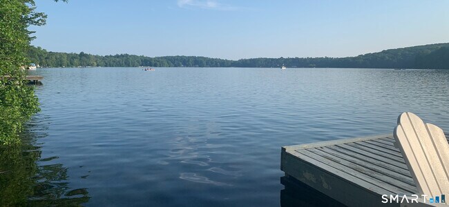 5 Niles Rd in New Hartford, CT - Building Photo - Building Photo