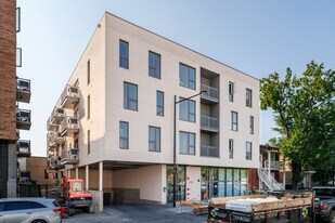 6180 Rue in Montréal, QC - Building Photo
