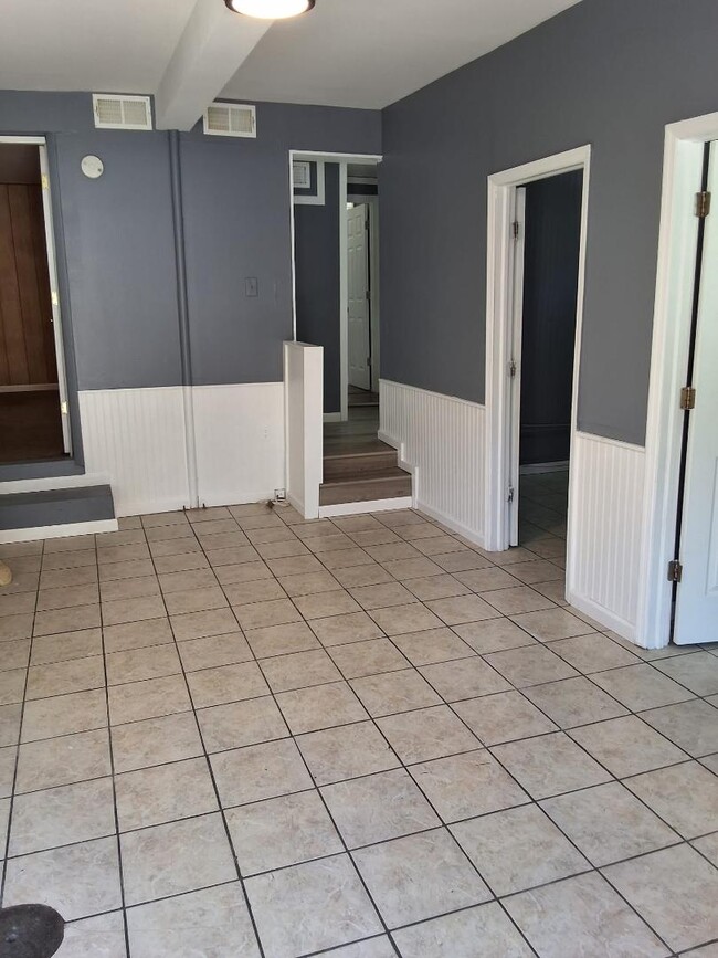 23 Broadway in Woodridge, NY - Building Photo - Building Photo