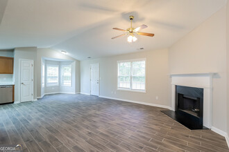 36 Alana Ct in Dallas, GA - Building Photo - Building Photo