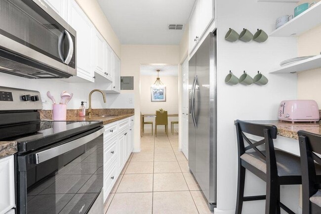 1539 NE 15th Ave in Fort Lauderdale, FL - Building Photo - Building Photo