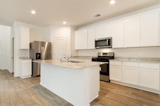 30903 Rockstock Rd in Fulshear, TX - Building Photo - Building Photo