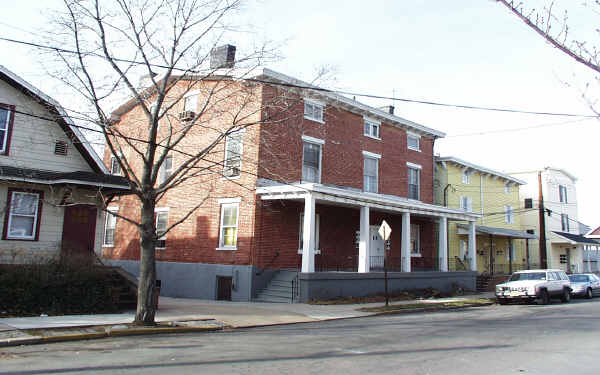 88 Harvey St in New Brunswick, NJ - Building Photo - Building Photo