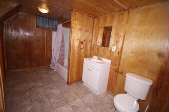 21738 Tuscany Ave in Eastpointe, MI - Building Photo - Building Photo