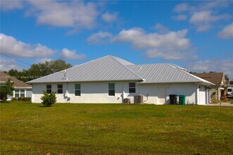 5231 NW Iredell St in Port St. Lucie, FL - Building Photo - Building Photo