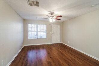 87 Belmont Park Dr in Newnan, GA - Building Photo - Building Photo