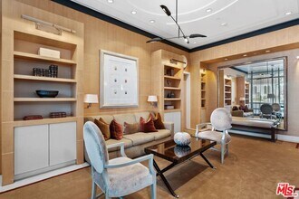 10800 Wilshire Blvd in Los Angeles, CA - Building Photo - Building Photo