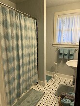 321 E Duffy St in Norman, OK - Building Photo - Building Photo