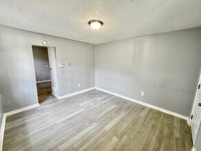 1294 N McNeil St in Memphis, TN - Building Photo - Building Photo